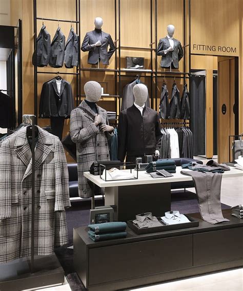 Hugo Boss Outlet Stores in Sicilia, Italy .